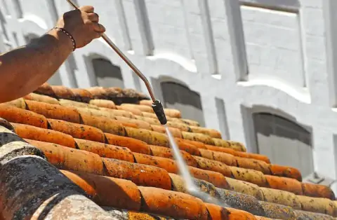 Nettoyage de toitures - Saint-Épain